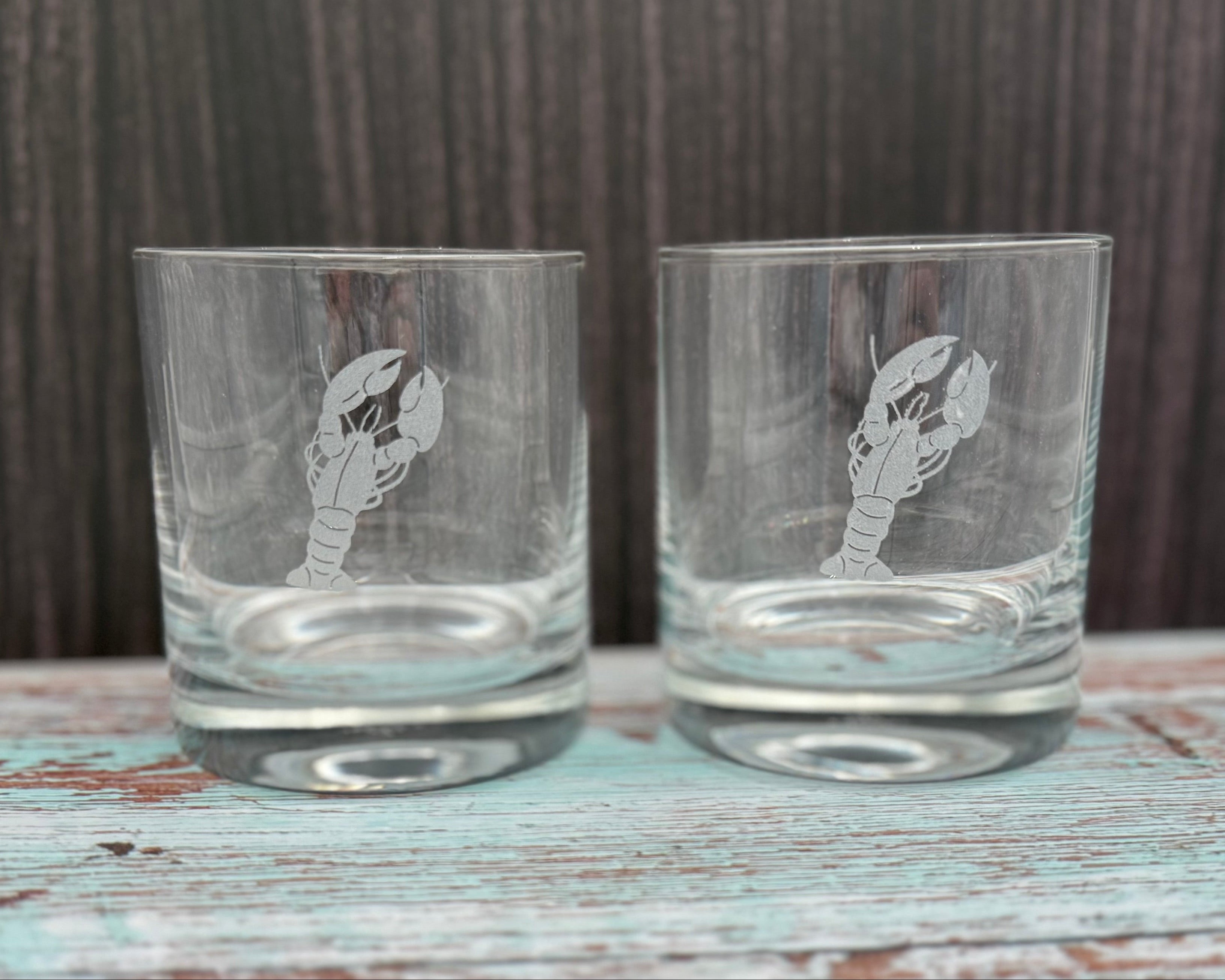 Salt & Tides Etched Lobster Rocks Glass