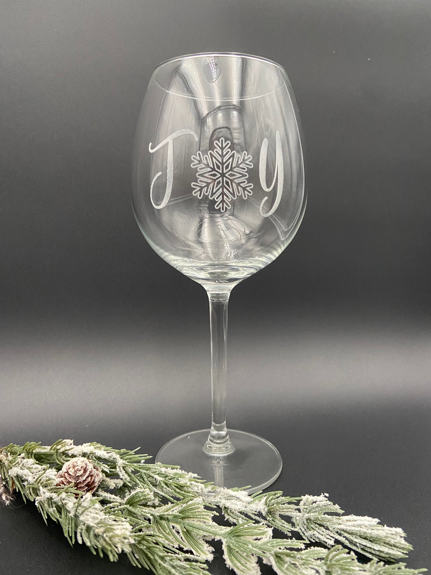 Holiday Wine Glasses (set of 2)